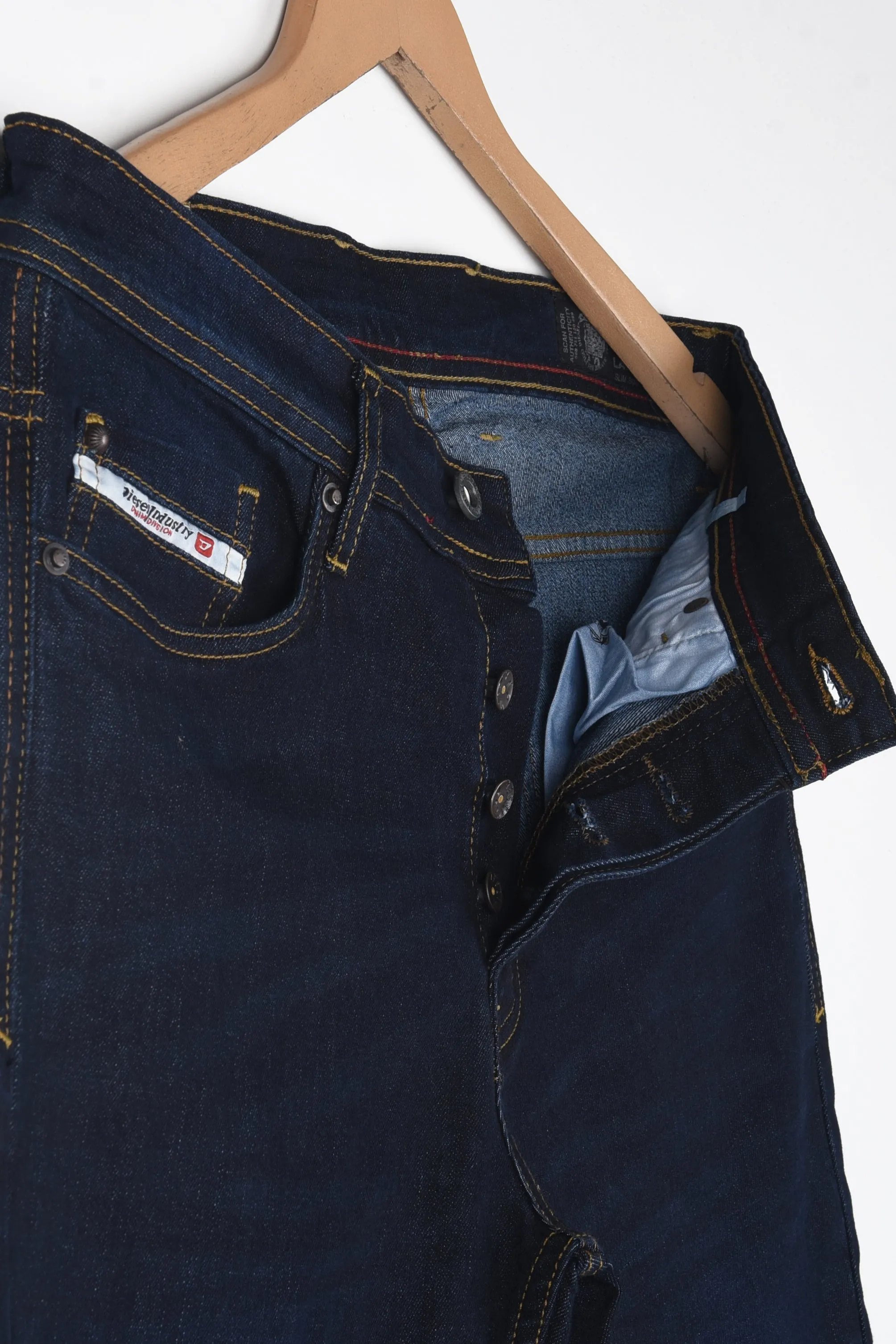 cooper Slim Jeans