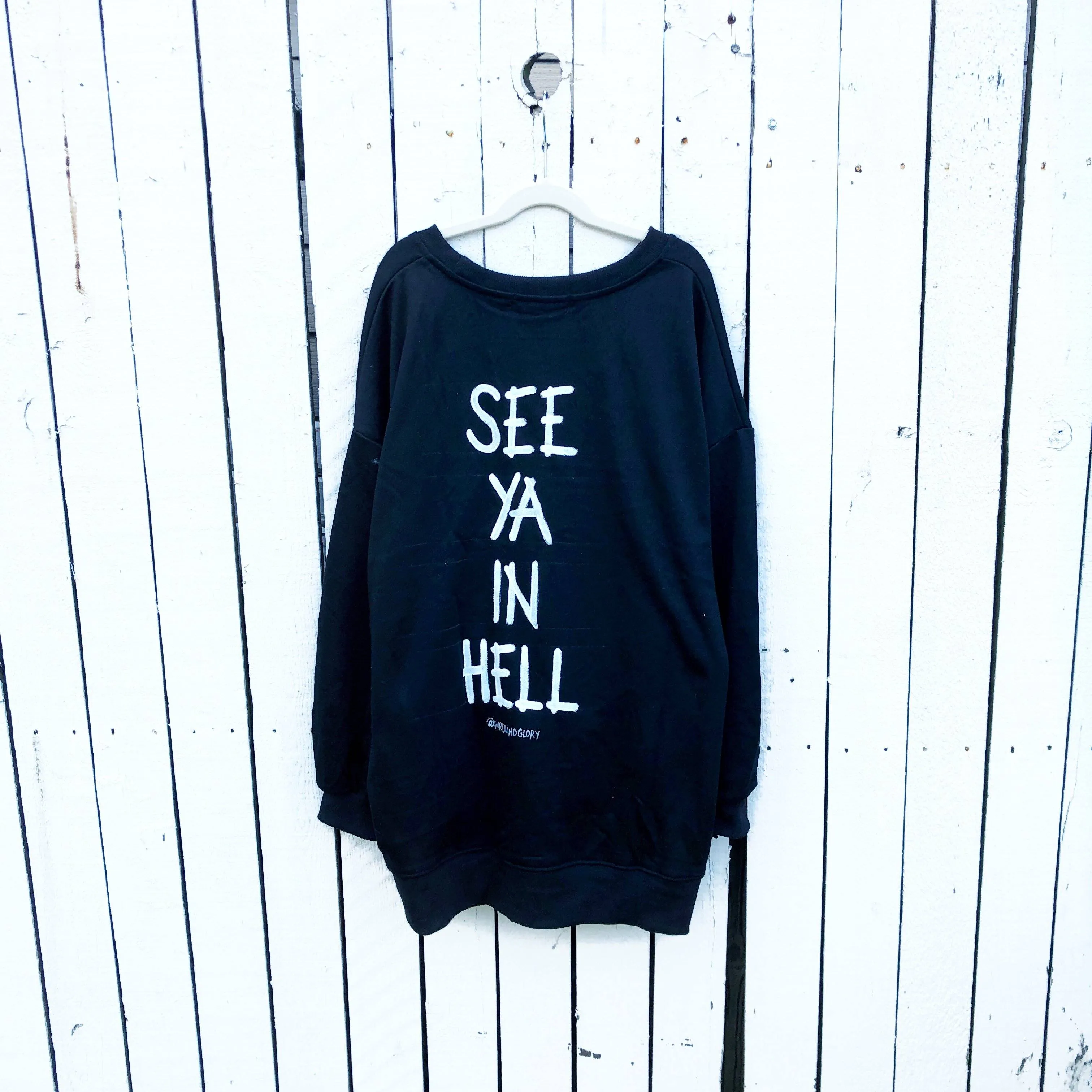 'IM A DEVIL' SWEATSHIRT