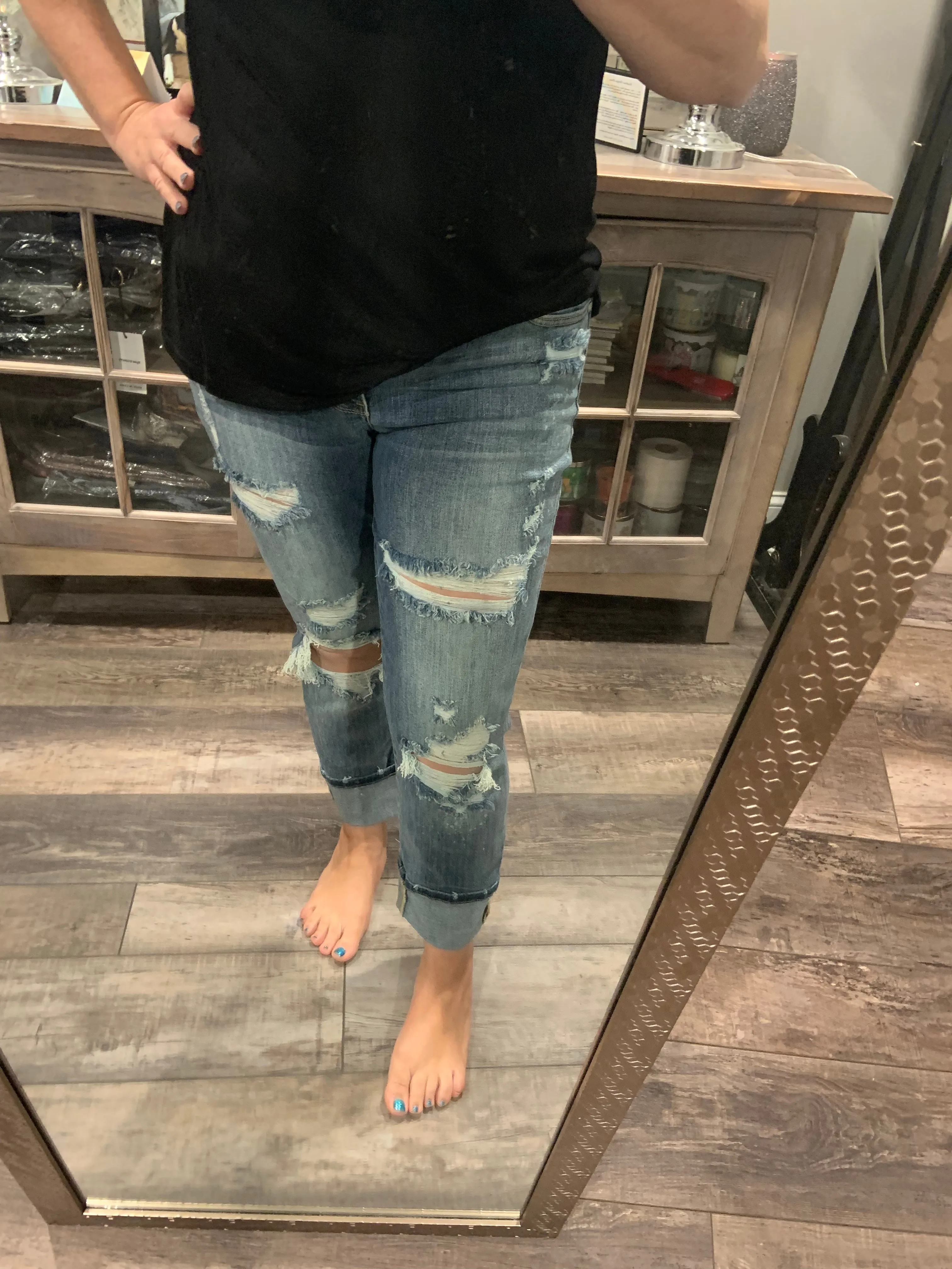 Judy Blue Bleach Splash Boyfriend Jeans